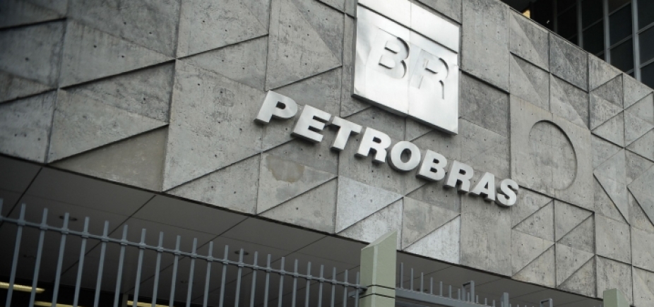 Explosão em sonda a serviço da Petrobras deixa quatro pessoas feridas