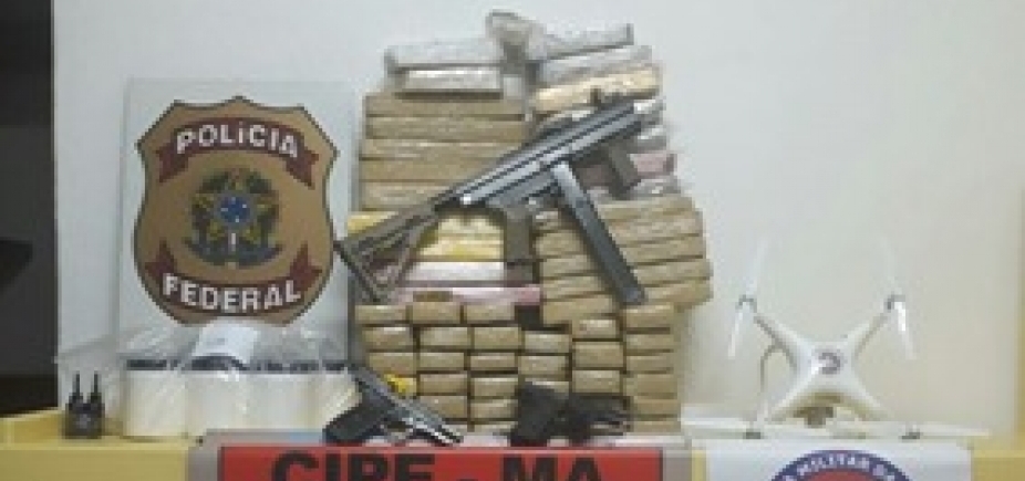 Operação desmonta laboratório de drogas e apreende armas de fogo em Porto Seguro