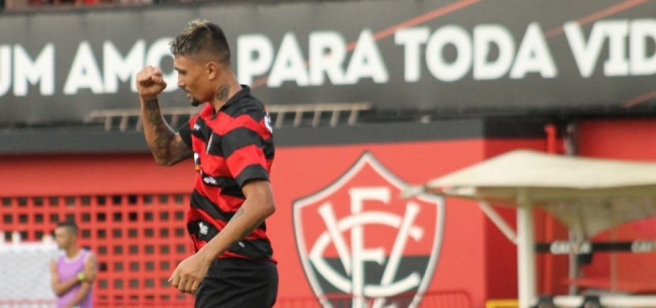 Kieza desabafa e pede apoio da torcida: \'Só assim a gente vai conseguir sair dessa situação\'