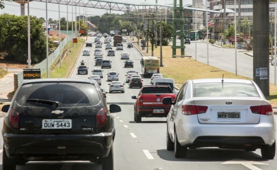 Trânsito: confira os pontos de retenção nesta segunda-feira 