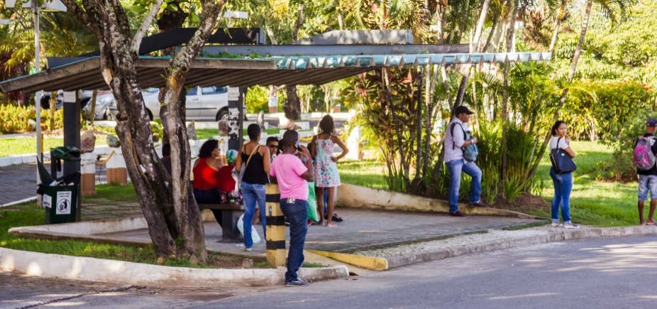 Secretário diz que prefeitura esconde ofício sobre ônibus do CAB: 'Ridículo'