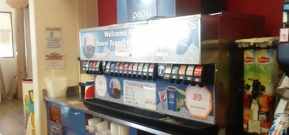 Ministério da Saúde estuda a retirada de refil de refrigerantes em redes fast food