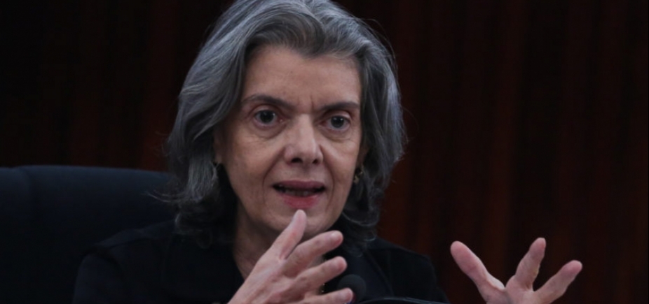 \'Todo ser humano é maior do que seu erro\', diz Cármen Lúcia sobre detentos no país