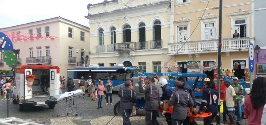 Bahiatursa suspende montagem de palco do São João no Pelourinho