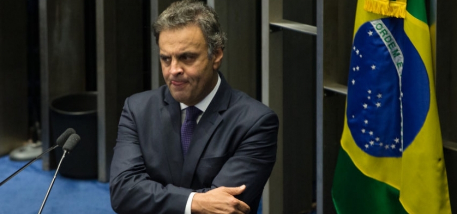 STF adia decisão sobre pedido de prisão e afastamento de Aécio Neves