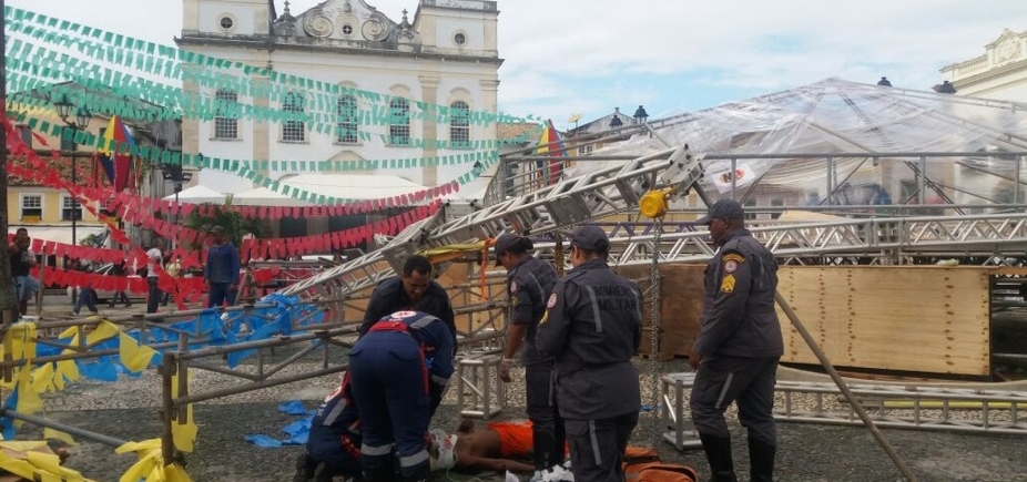 Superintendente da Bahiatursa espera finalizar palco a tempo para São João do Pelô