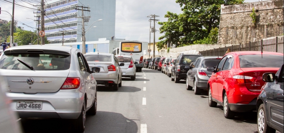 Saída da Cidade: Ferry, BRs, Estrada do Coco e rodoviária apresentam movimento intenso