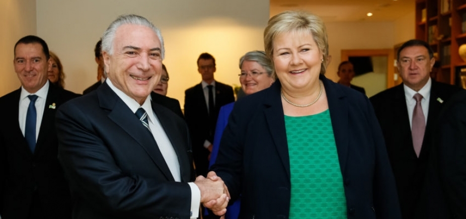 Primeira-ministra da Noruega diz que espera \'limpeza\' através da Lava-Jato