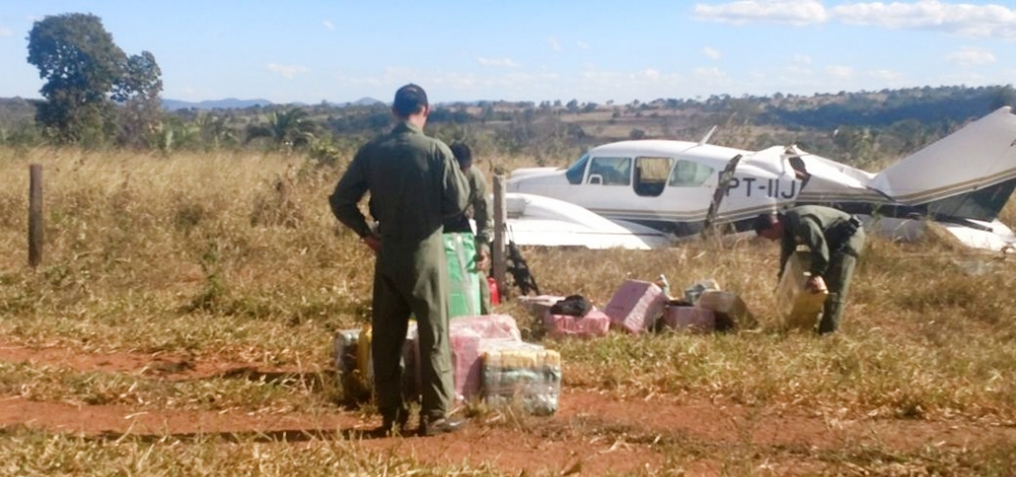 Força Aérea intercepta avião com 500kg de cocaína que decolou de fazenda de ministro