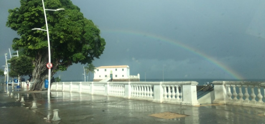 Tempo é instável com possibilidade de chuva nesta terça em Salvador; veja previsão 