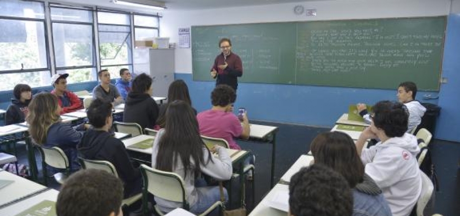 Professores de Salvador são mais bem remunerados que a média nacional