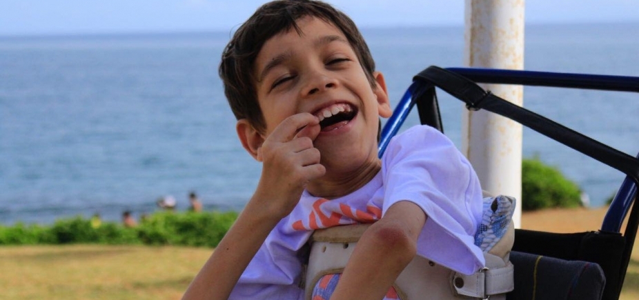 AMEJoão: campanha para ajudar baiano com doença rara tem final feliz; entenda