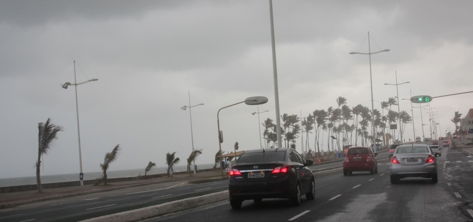 Salvador registra ventos cinco vezes mais fortes que o habitual nesta segunda