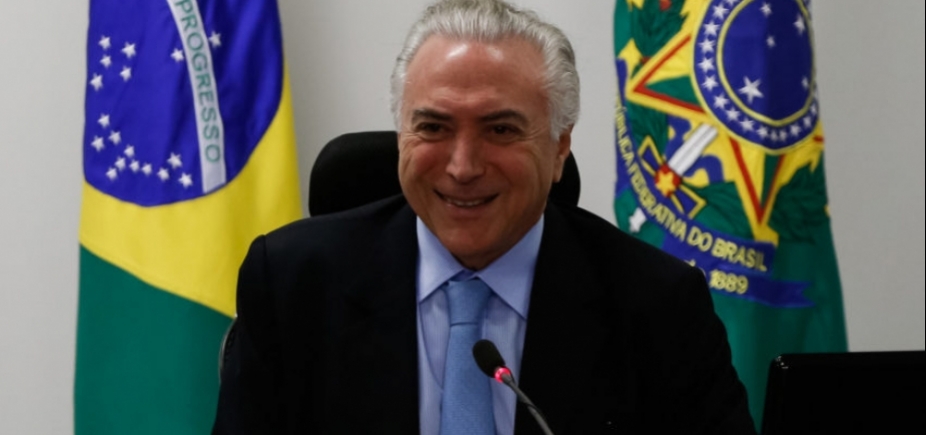 Deputados pedem que STF suspenda tramitação de denúncia contra Temer na CCJ