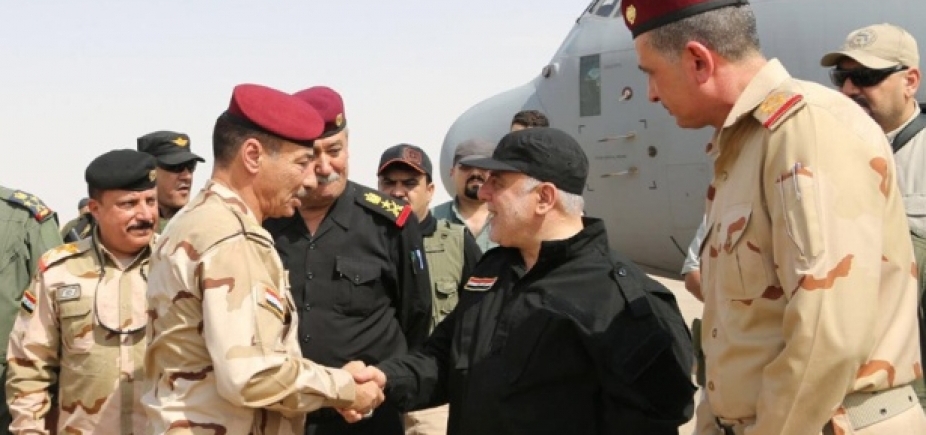 Primeiro-ministro do Iraque proclama vitória contra Estado Islâmico em Mossul
