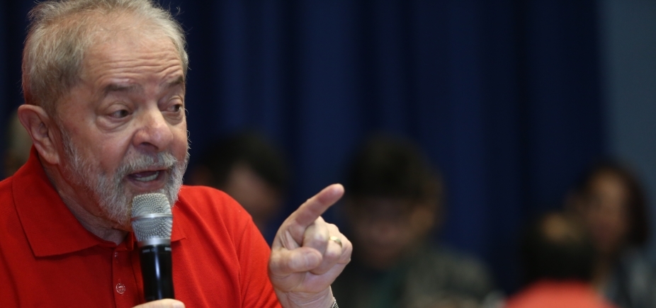 Lula ironiza possibilidade de ficar 19 anos sem ser candidato: \'Vão ter que me suportar até lá\'
