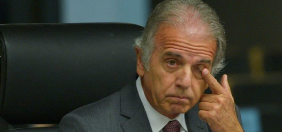 Lava Jato identifica 31 conversas e trocas de mensagens entre Léo Pinheiro e ministro do TCU