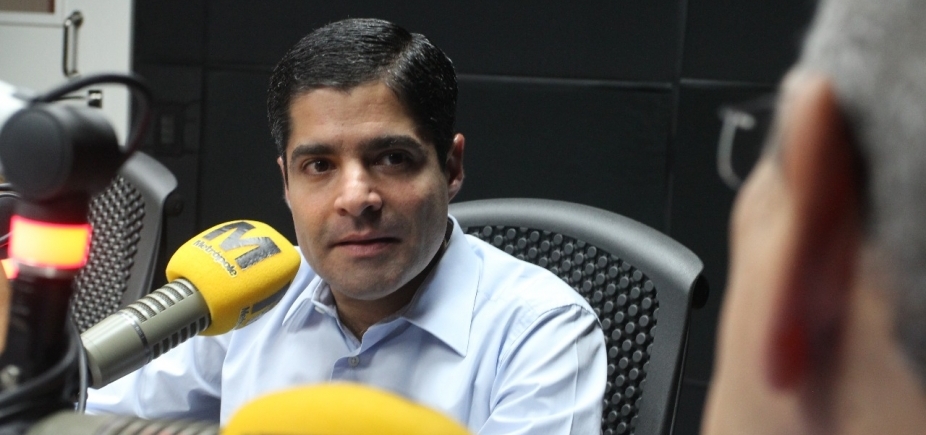 Neto diz que DEM avalia lançar nome para presidência em 2018: \'Oposição tem que se preparar\' 