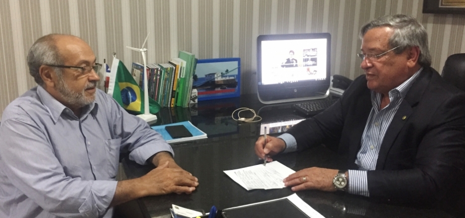 Ex-deputado federal Severiano Alves se filia ao PTB