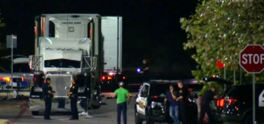 Estados Unidos: oito pessoas são encontradas mortas dentro de caminhão no Texas