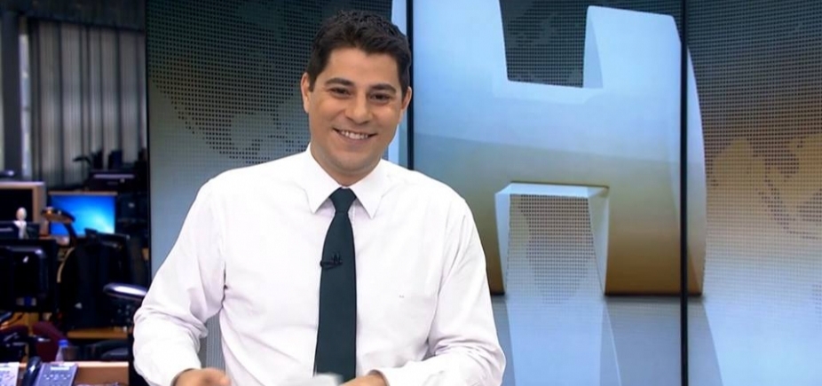 Evaristo Costa comenta boatos de ir para SBT