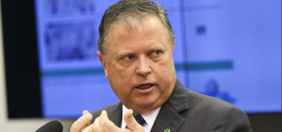 MST ocupa fazendas de família de ministro, do amigo de Temer e de Ricardo Teixeira