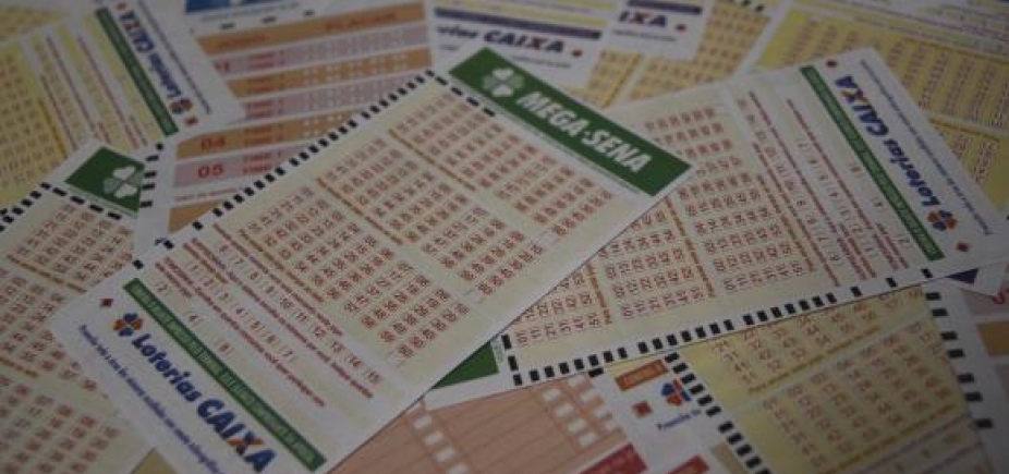 Ninguém acerta e Mega-Sena acumula em R$ 105 milhões 