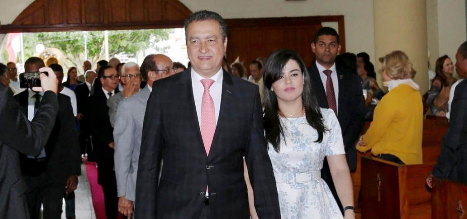 Aline Peixoto recebe maior condecoração de filantropia da Bahia