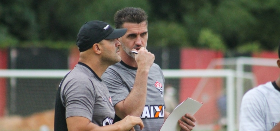 Ex-dirigente do Vit&oacute;ria elogia Pet e diz que Mancini foi contratado para agradar jogadores