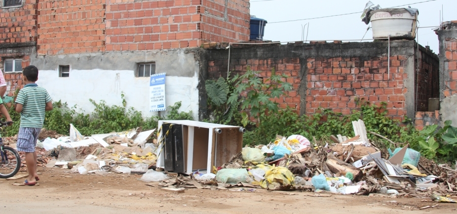 Violência atrapalha coleta de lixo em bairros de Salvador: "Tem que ser o mesmo motorista"