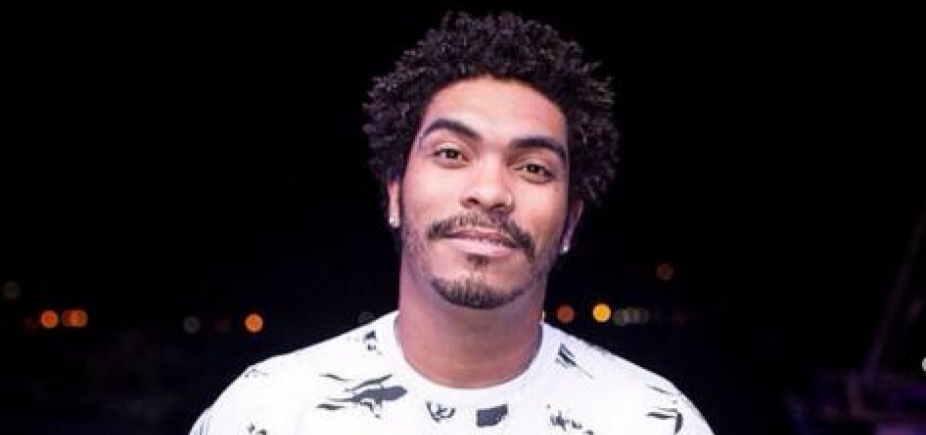 Em show gratuito, Denny Denan lança carreira solo neste domingo no Dique do Tororó