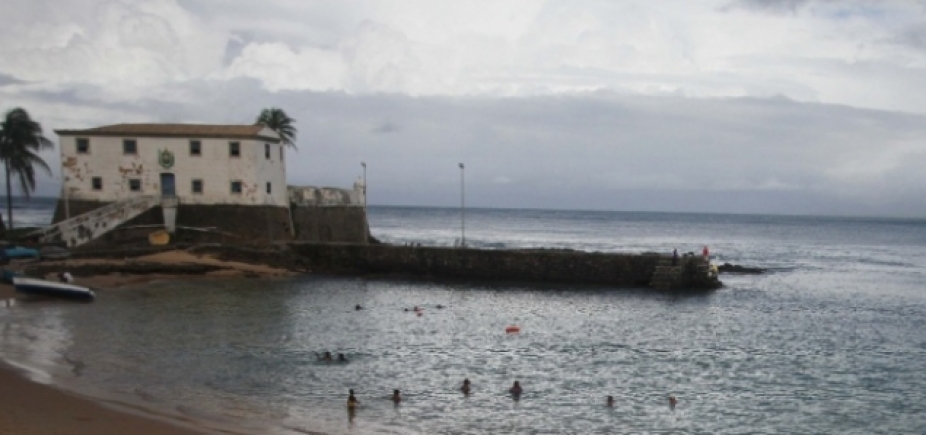 Tempo fica nublado nesta sexta-feira, mas sábado o sol volta a aparecer