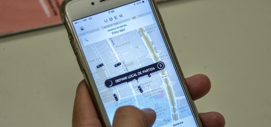 Atualização do Uber vai permitir que usuário saiba a cor do carro solicitado