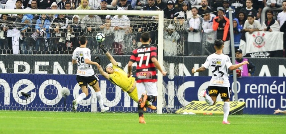 Vitória vence e Corinthians quebra sequência de 34 jogos sem perder