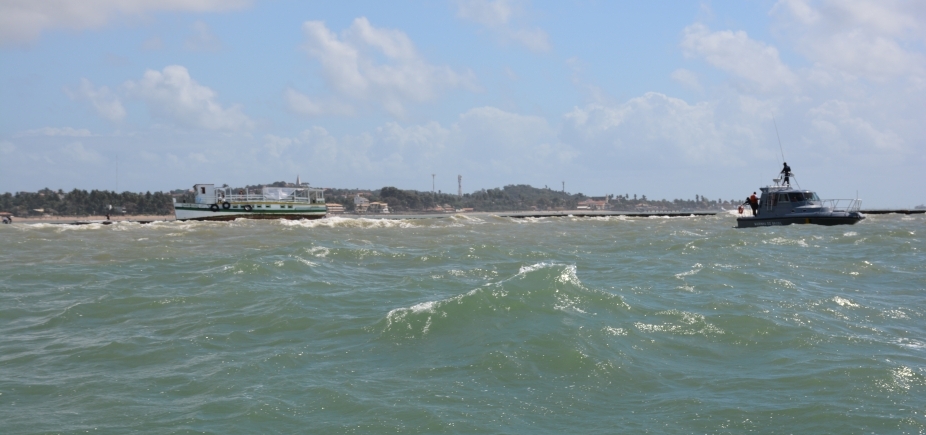 Buscas por vítimas do naufrágio serão retomadas na sexta pela manhã