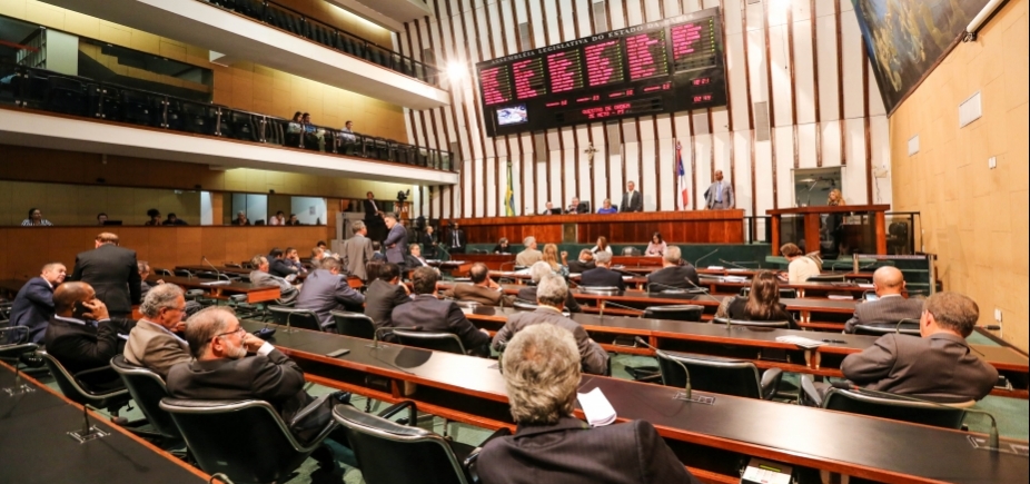 Mesmo com obstrução, Assembleia aprova projeto Bahiainveste