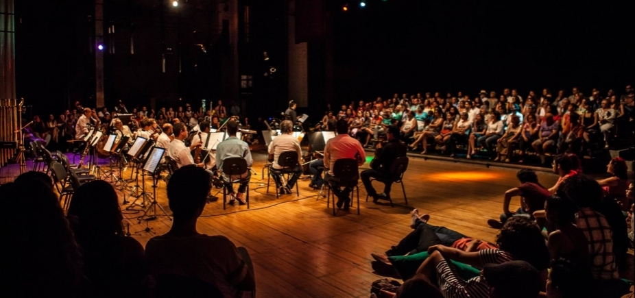Orquestra Sinfônica da Bahia reapresenta concerto “Osbaemcasa” nesta quinta; veja