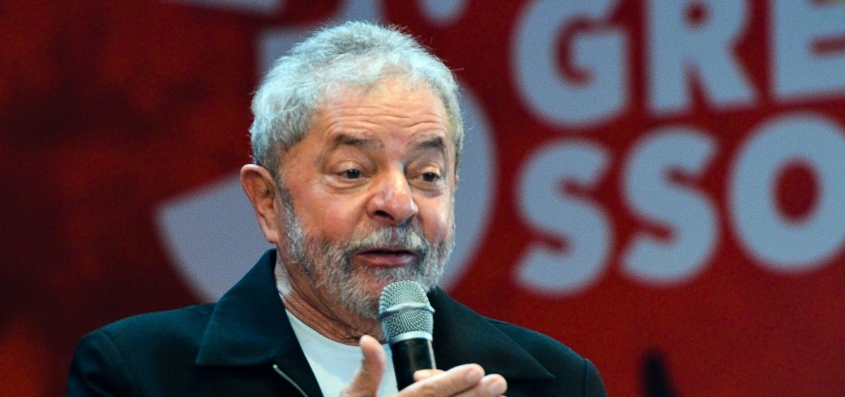 Defesa de Lula pede que Moro suspenda bloqueio de bens do ex-presidente 
