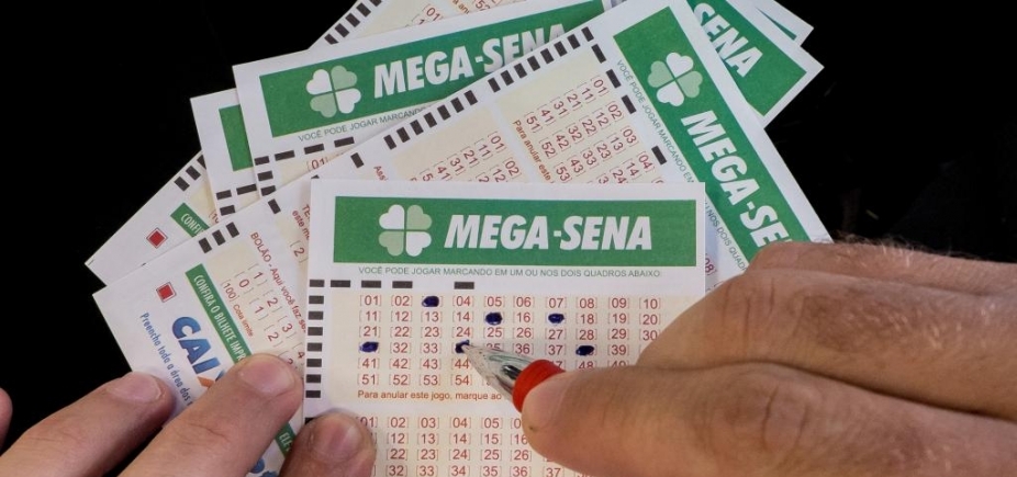 Mega-Sena: sorteio deste sábado pode pagar prêmio de R$ 50 milhões