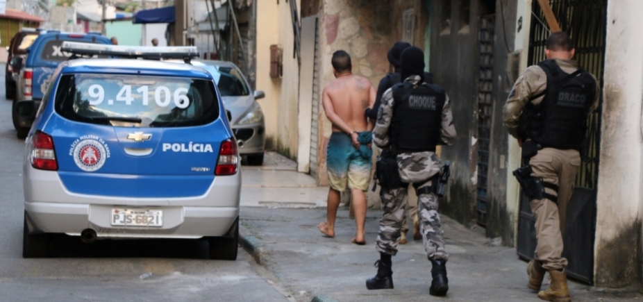 Ação integrada da polícia desarticula quadrilha acusada de tráfico Engenho Velho da Federação