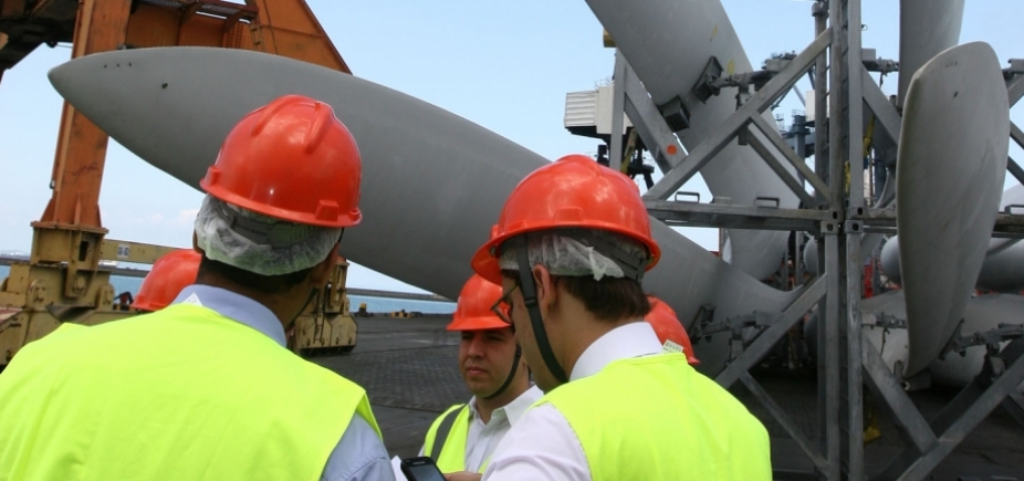 Fábrica de pá eólica vai gerar 4 mil empregos na Bahia até 2020