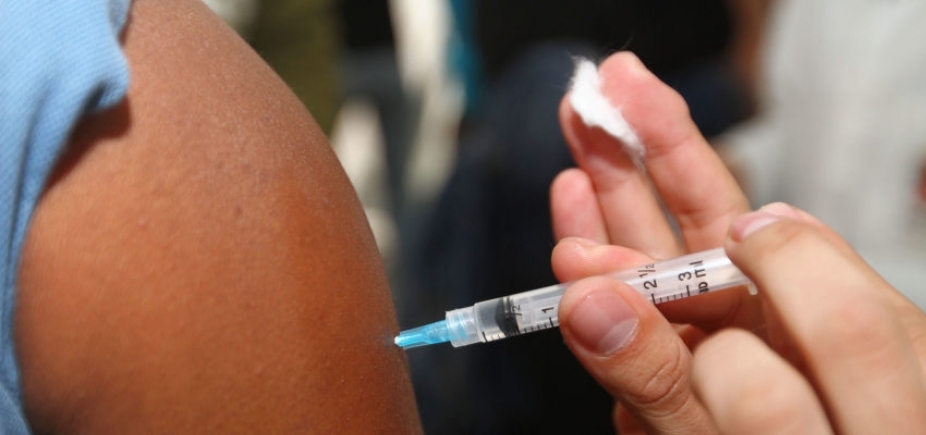 Dia D: campanha de multivacinação imuniza crianças e adolescentes em todo o país