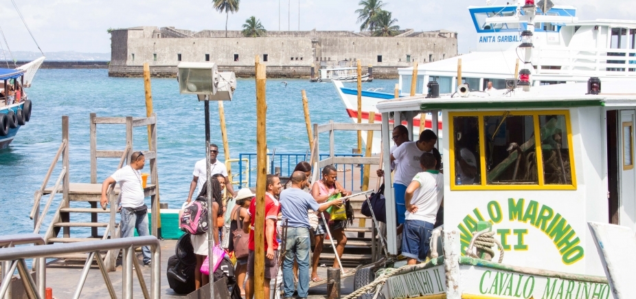 Suspensa por maré baixa, travessia Salvador-Mar Grande retorna às 10h30