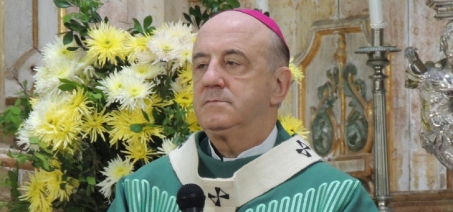 Aniversário de Dom Murilo Krieger é celebrado com missa na Capela Sagrada Família