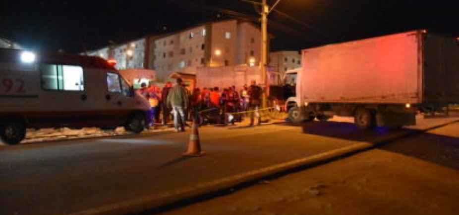 Colisão entre moto e caminhão deixa um morto em Vitória da Conquista 