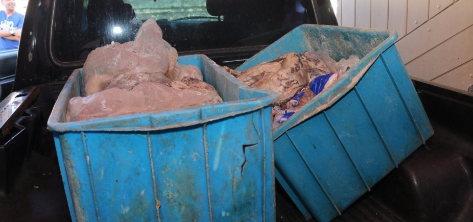 Mercado de carne clandestino é descoberto durante operação policial em Mont Serrat