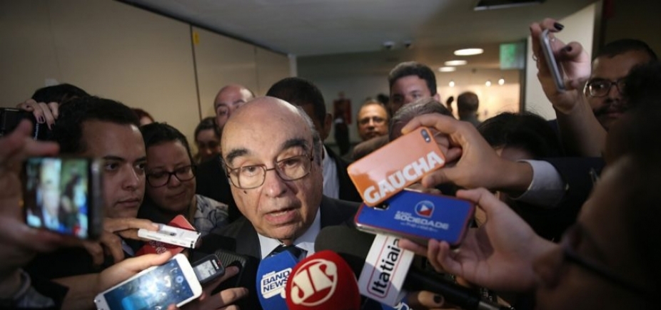 PSDB anuncia que vai tirar Bonifácio Andrada da vaga do partido na CCJ