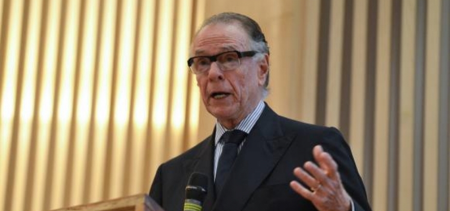 Após prisão, COI suspende presidente do COB Carlos Arthur Nuzman