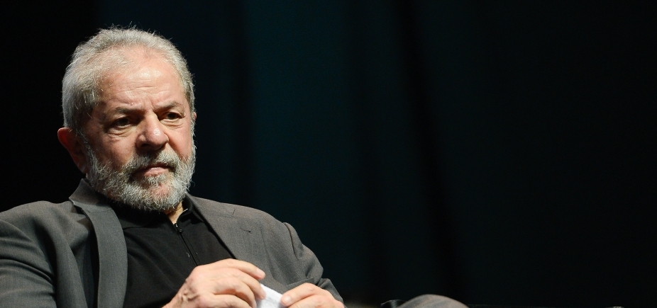 Recibos de Lula questionados pela Lava Jato foram submetidos a perícia particular, diz jornal