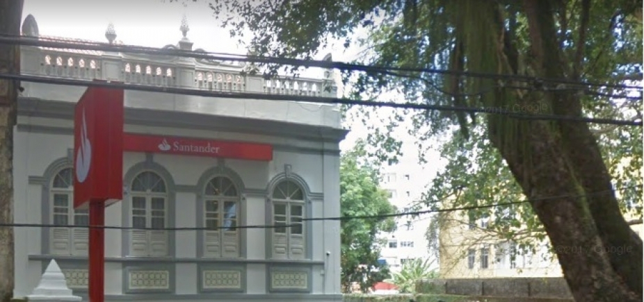 Dois suspeitos de tentativa de assalto a agência do Santander na Vitória são presos
